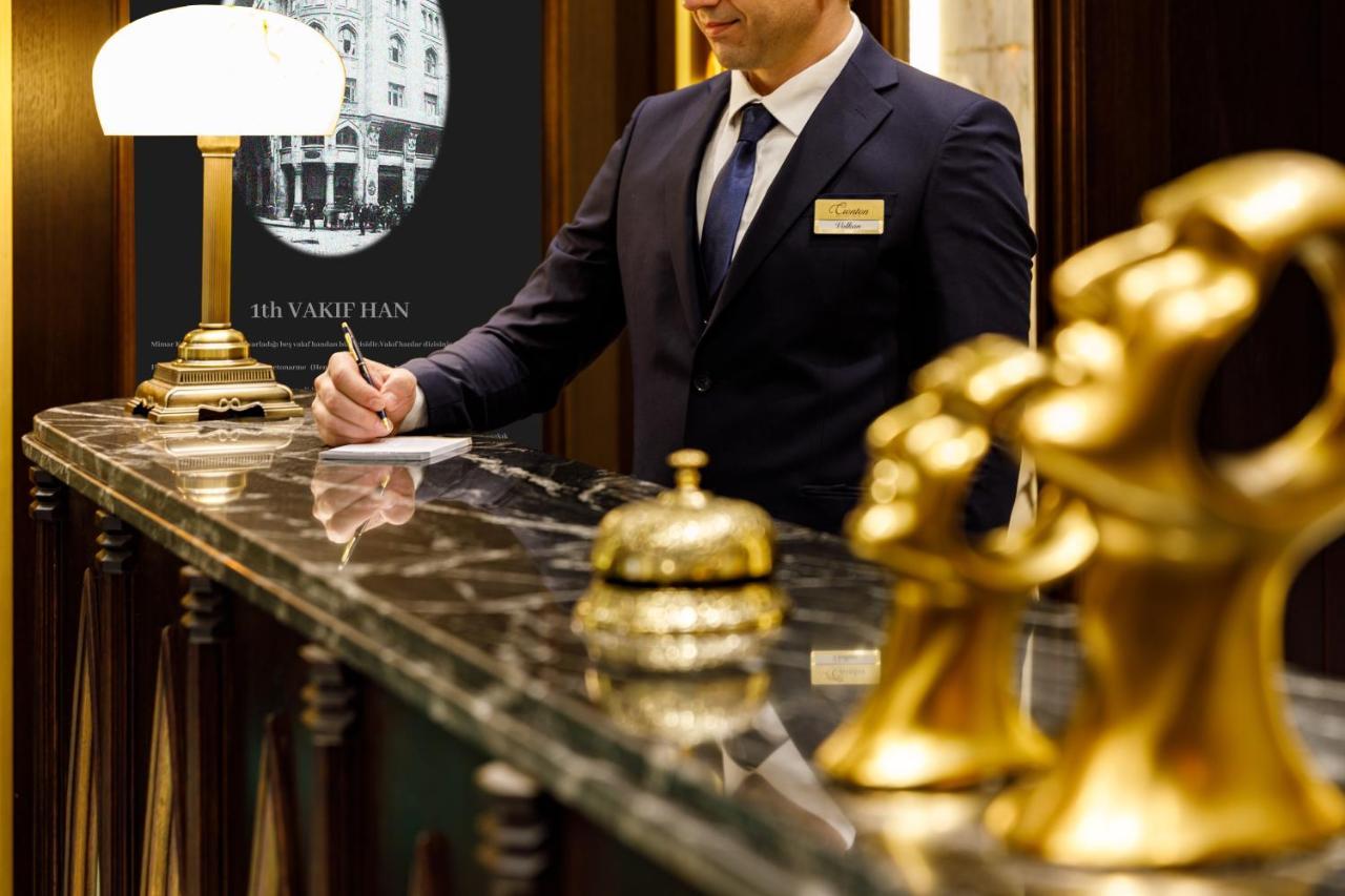 Cronton Design Hotel Стамбул Екстер'єр фото Concierge at the 100 Vanderbilt Hotel