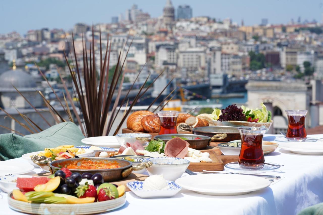 Cronton Design Hotel Стамбул Екстер'єр фото A traditional Turkish breakfast